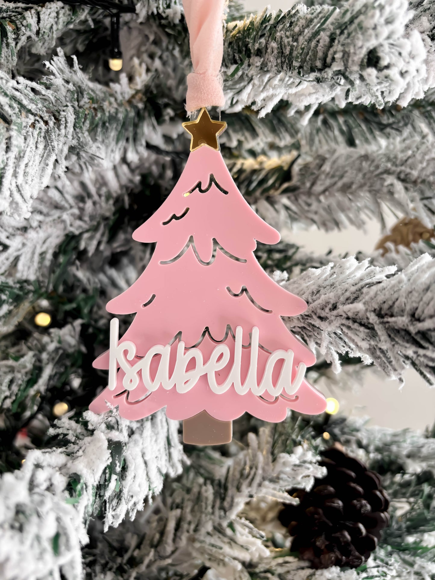 Pinitos en acrílico