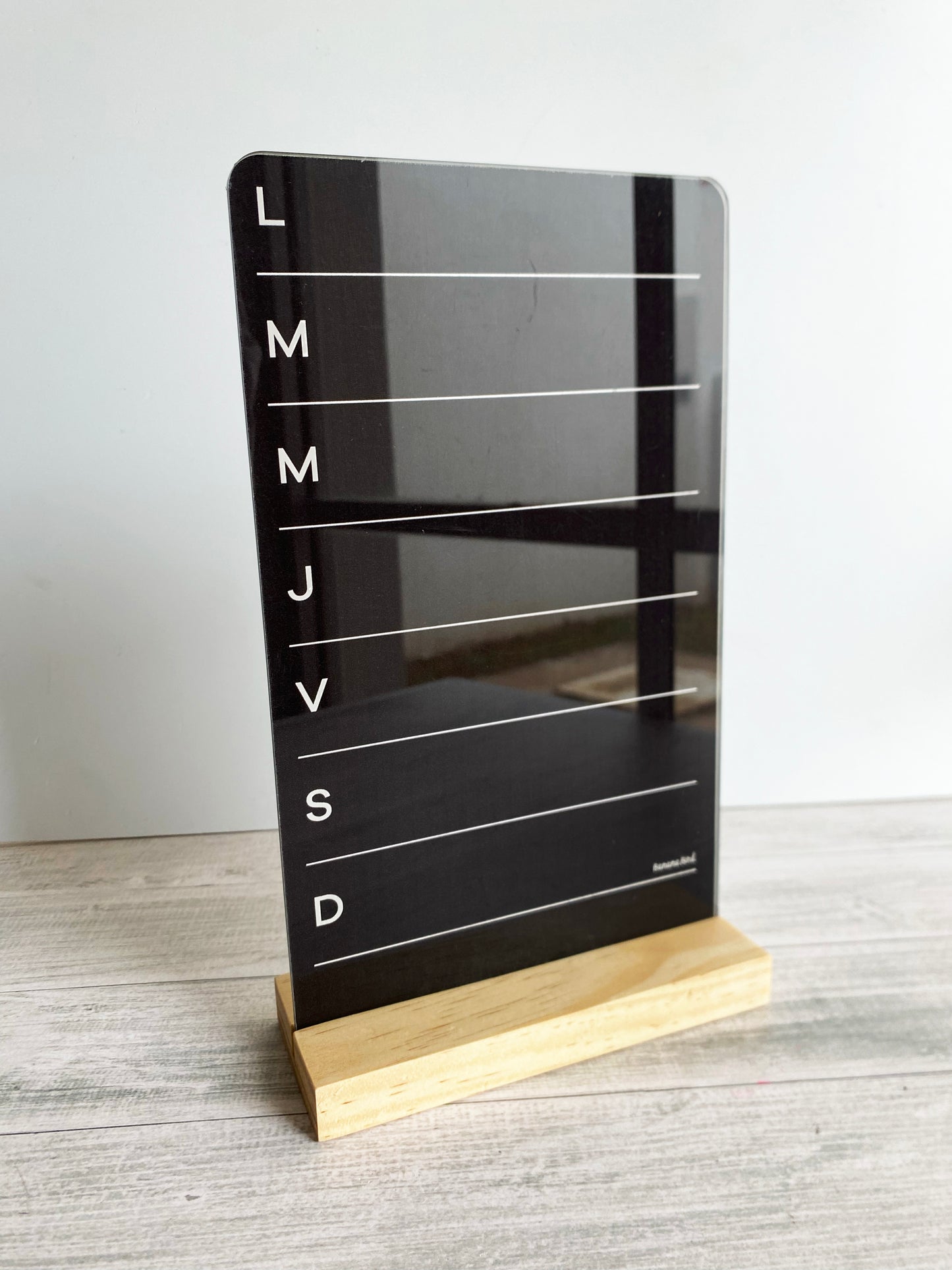 Planner SEMANAL en acrílico negro chico (LIQUIDACIÓN)