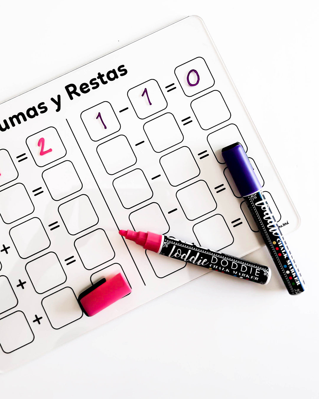 Tablero de acrílico - "Sumas y Restas" (LIQUIDACIÓN)