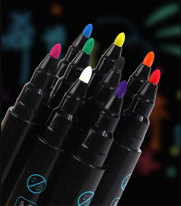 Paquete con 8 marcadores de PUNTA FINA de tiza líquida para planners negros y blancos (Chalk Marker)