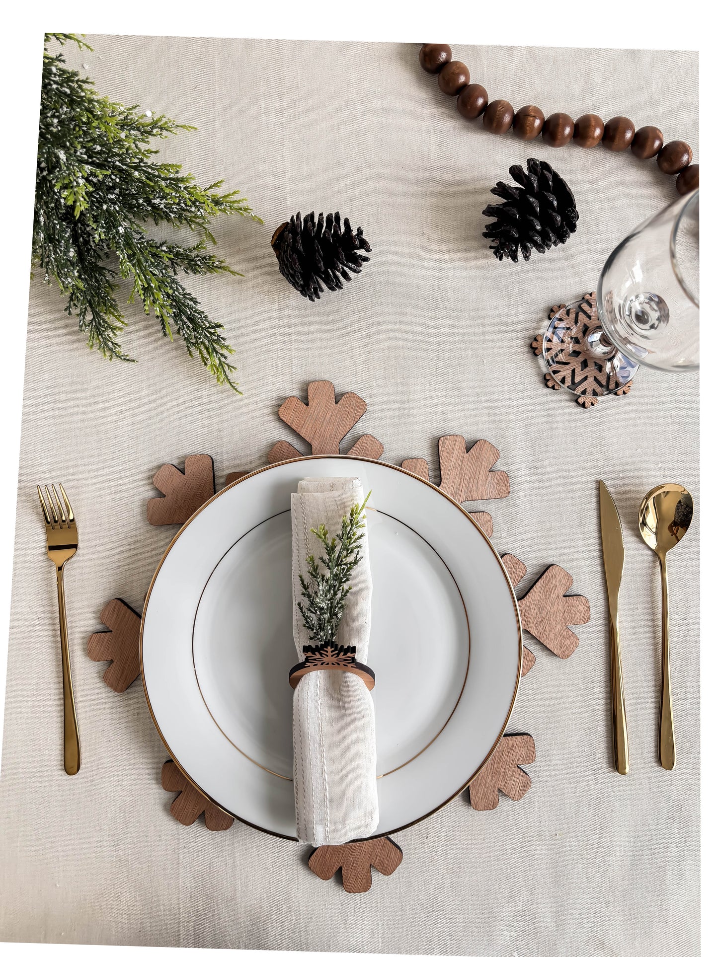 Set de Bajo platos y Porta vasos de madera