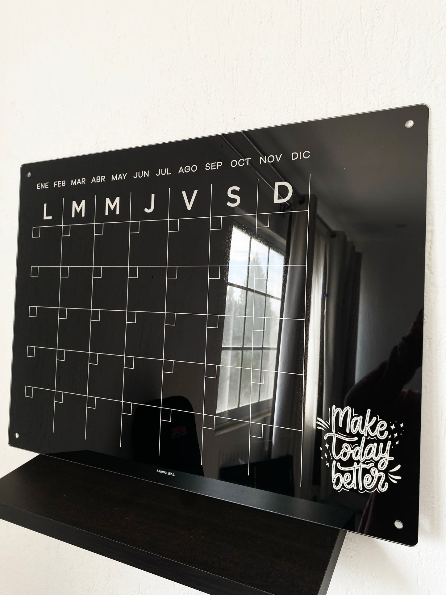 Planner MENSUAL con frase 60x80 en acrílico negro para pared (LIQUIDACIÓN)
