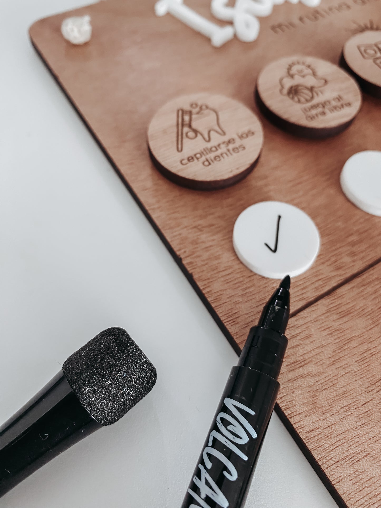 Tablero de rutinas en madera